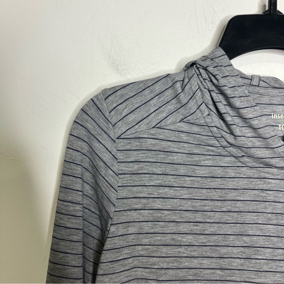 Toad & Co insect shield striped hooded long sleeve tee size small - Picture 4 of 9